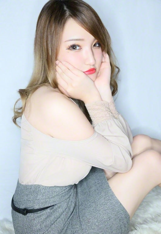ゆうな