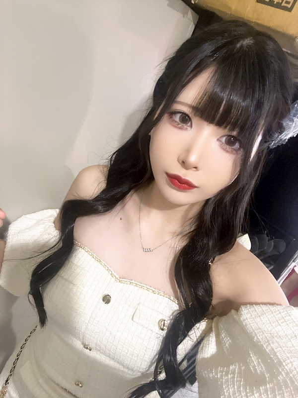 あきら