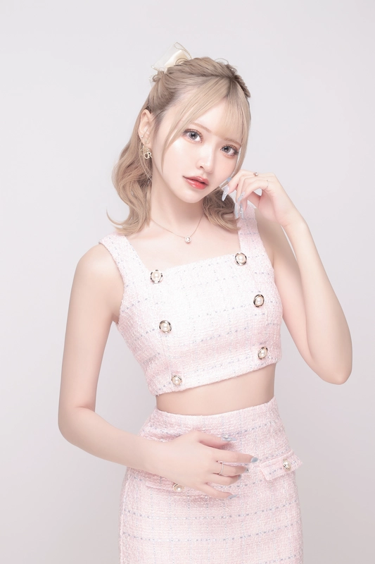 美波来奈