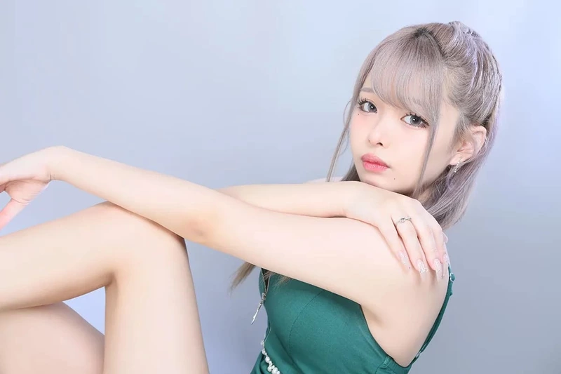 花澤 すみれ