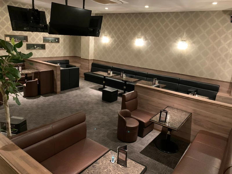 LOUNGE SPACE PLATINUM求人情報