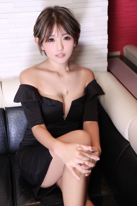 あや