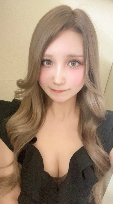 エミリ