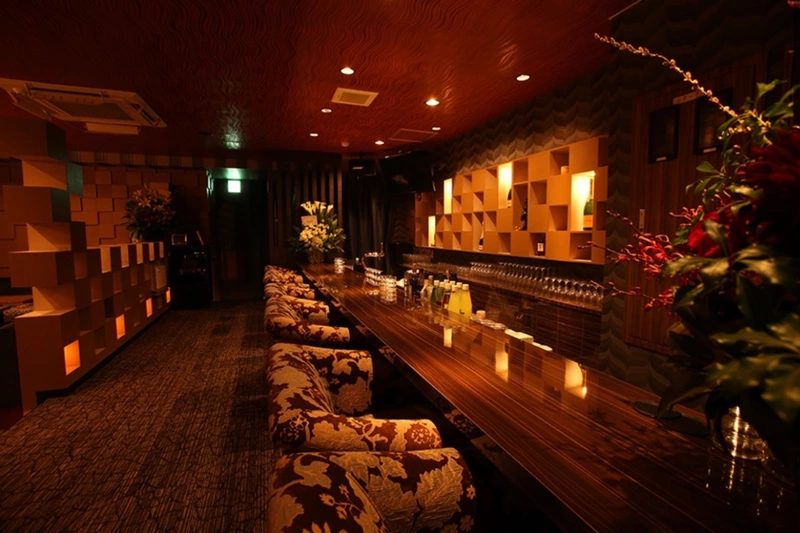 LOUNGE NEGIC求人情報