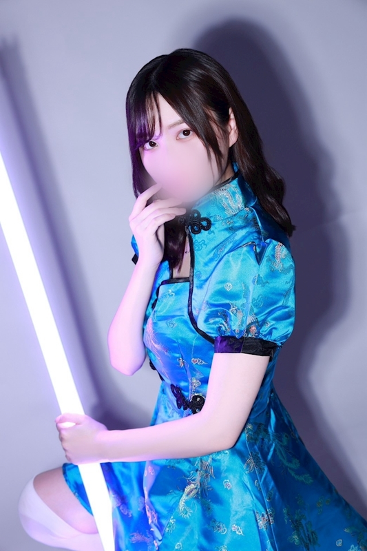 にこ