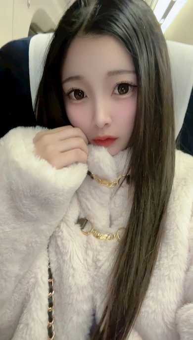 妃翠 まほ