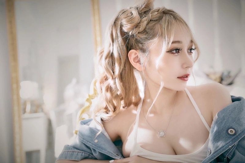 姫沢 華恋