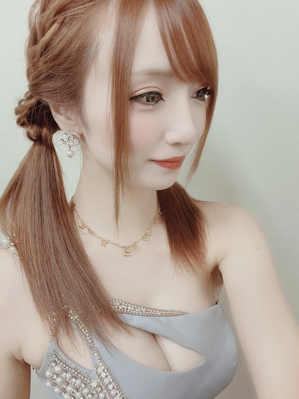 妃咲 れいか