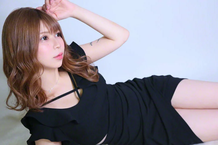 一條 莉音