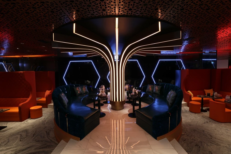 ROYAL SALON Donfin