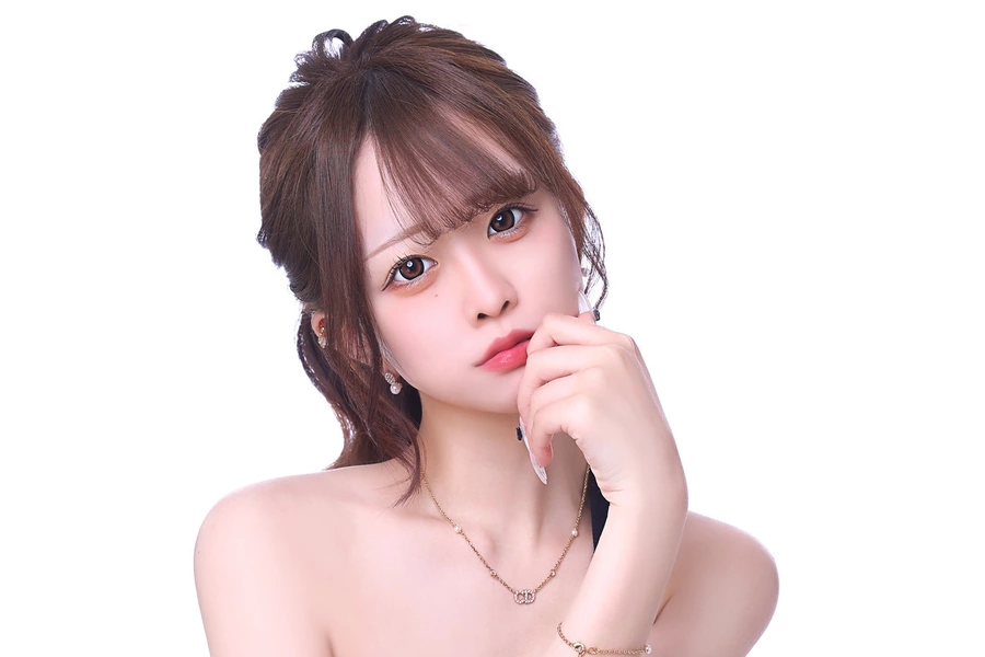 るあ
