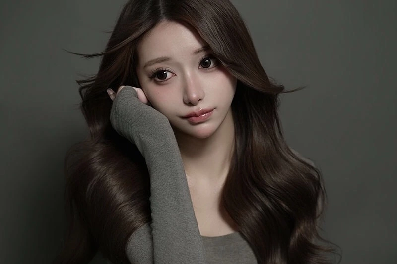 橘ありさ