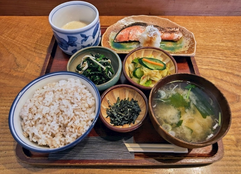 市杵島 みなこ