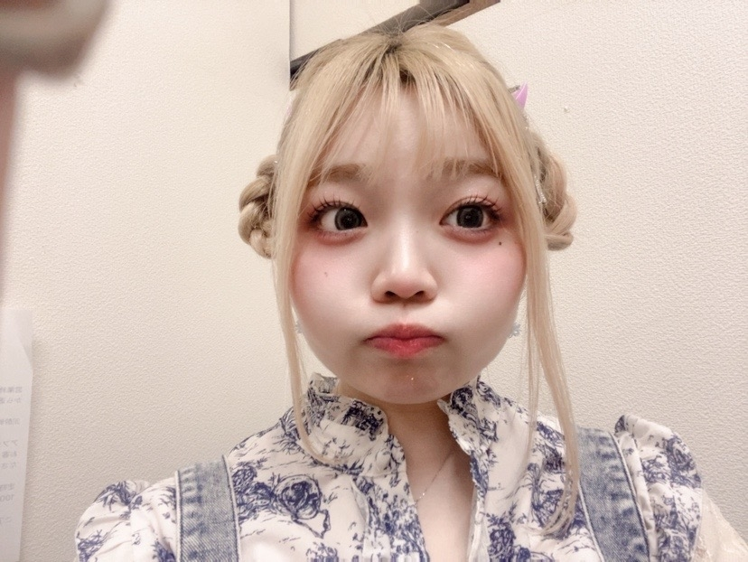 美吉 アユム
