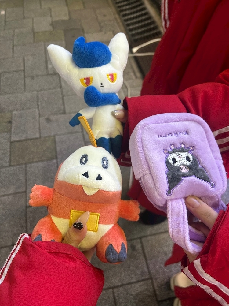 かびるんるんさわ