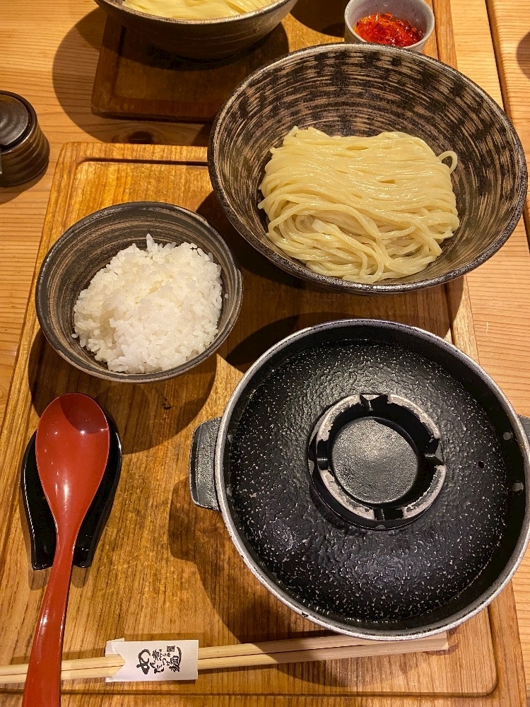 にこ