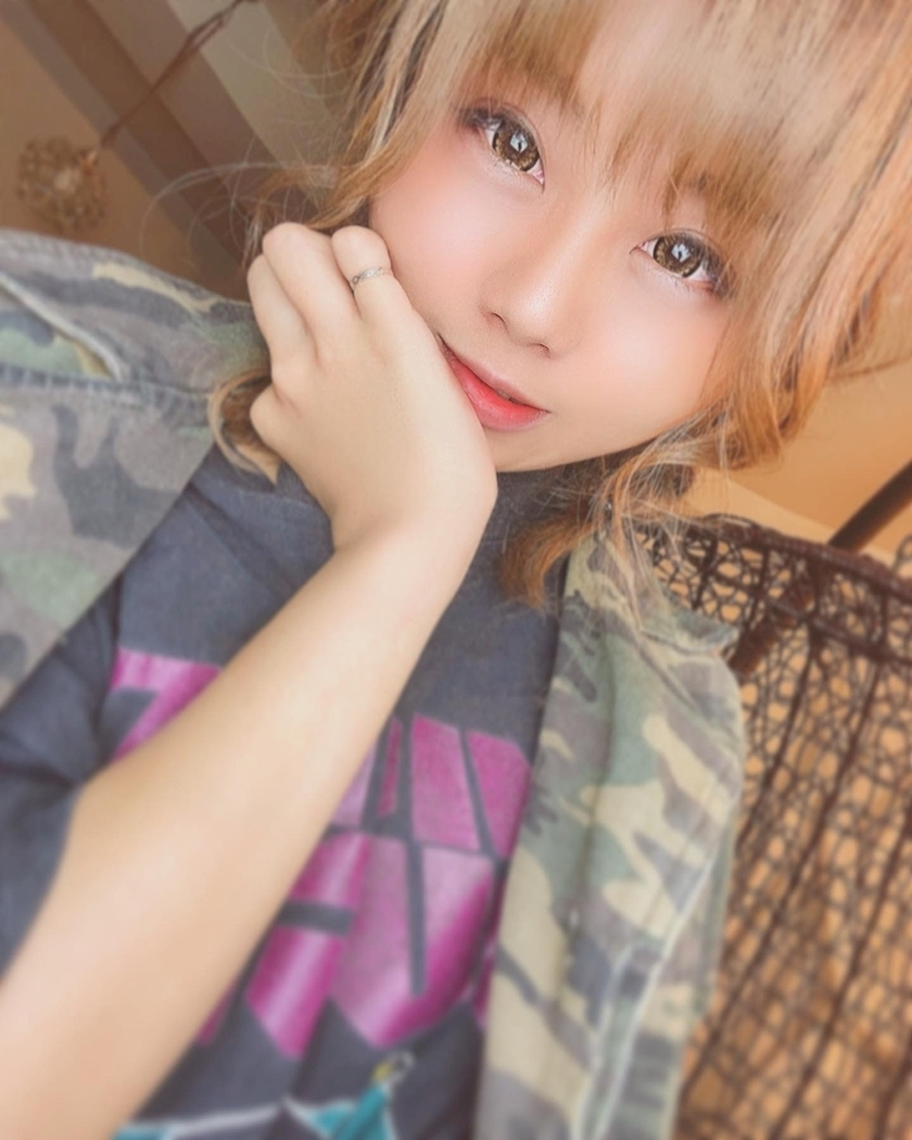 一条 彩由