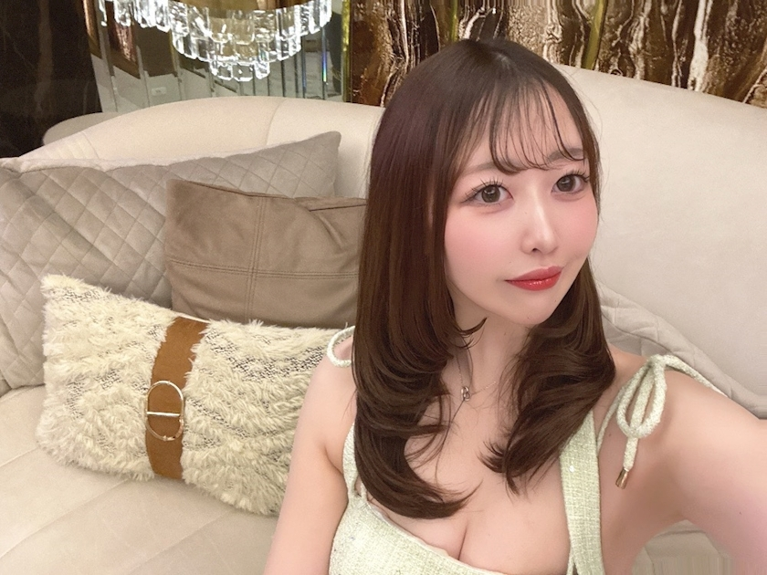 乙川 ゆあ
