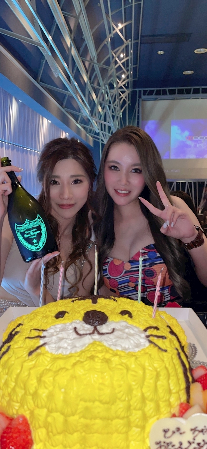 愛羽 仁美