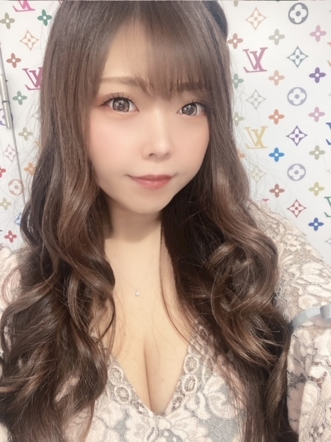 夏樹 あや