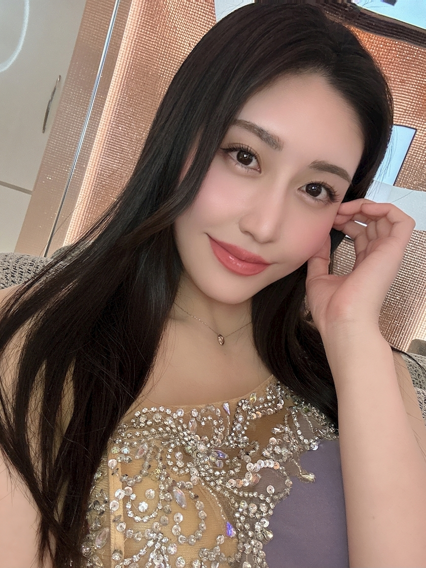 泉 りさ