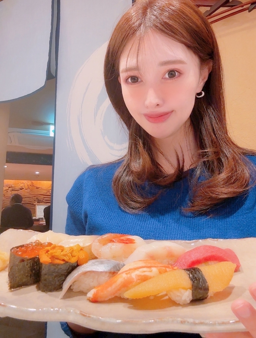 夏目 りょうこ