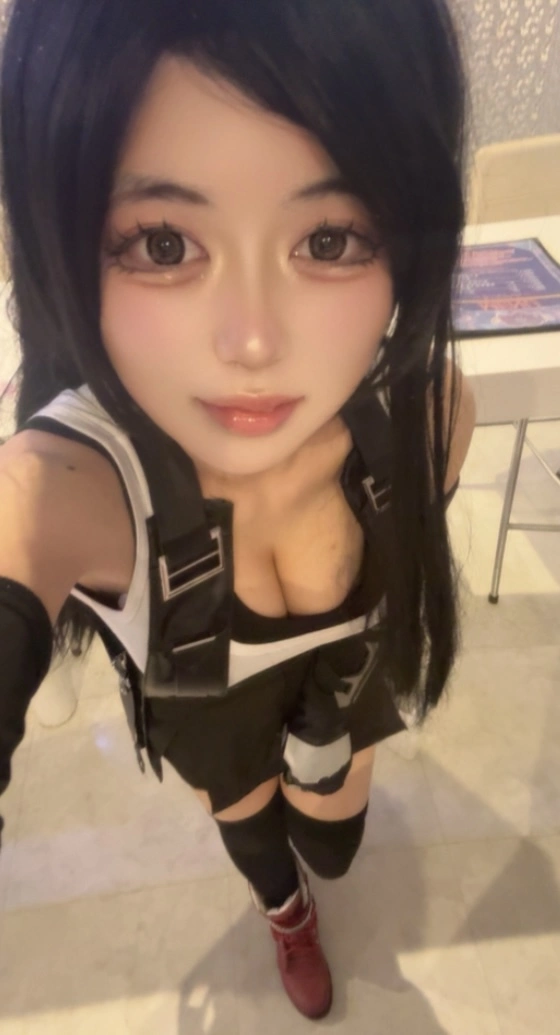 にこ