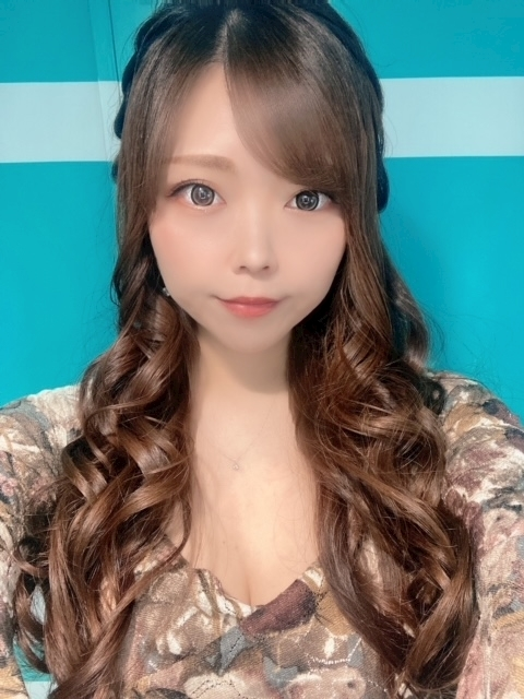夏樹 あや