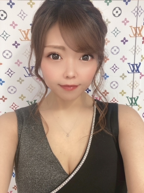 夏樹 あや