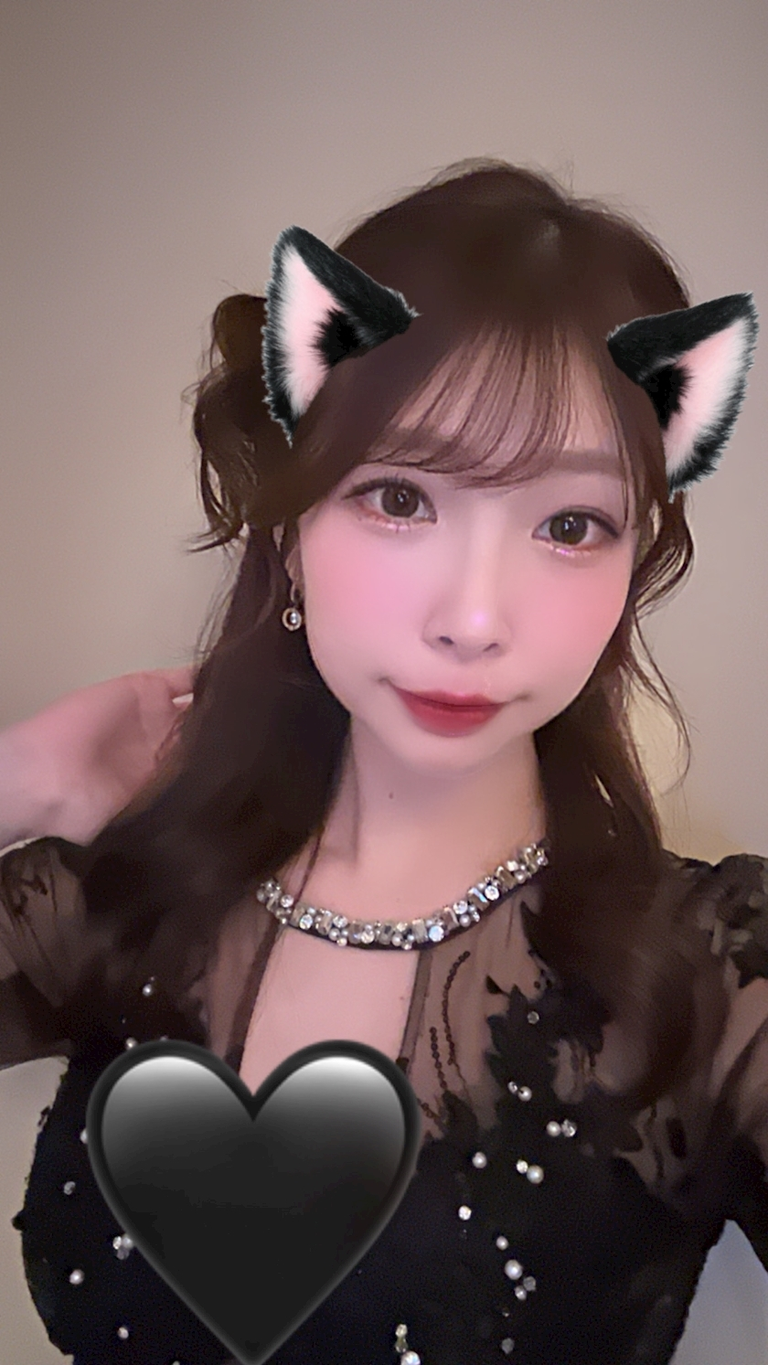 麗日 ひな