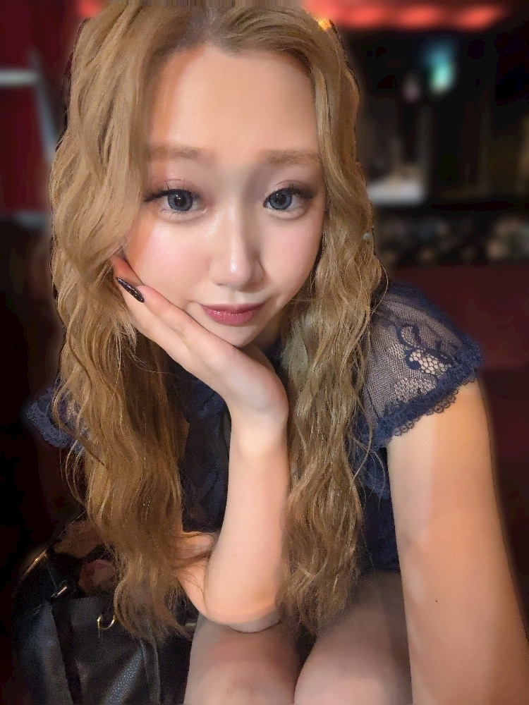 あや