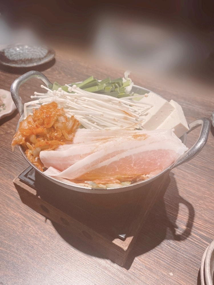 美吉 アユム