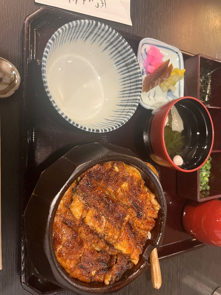 葉月 ひろみ