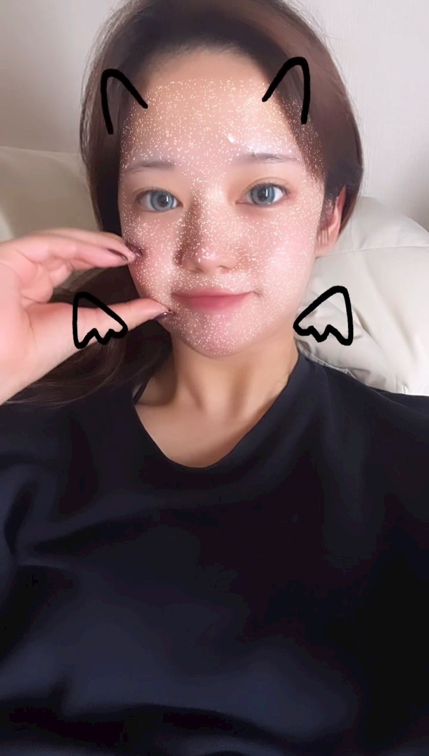 にこ
