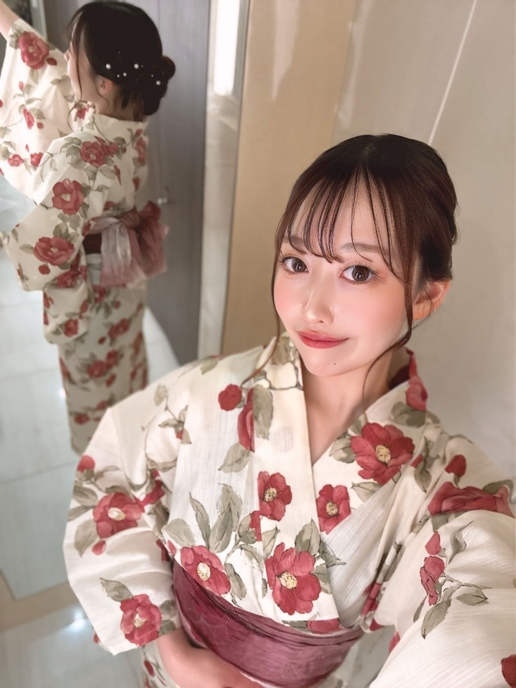 乙川 ゆあ