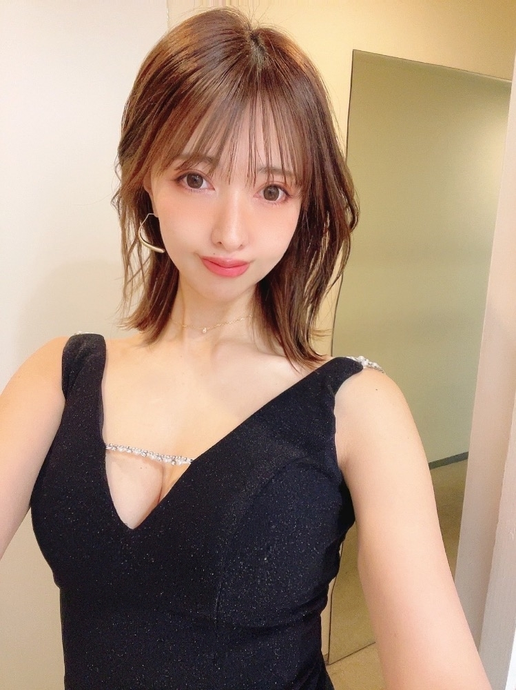 夏目 梨仔