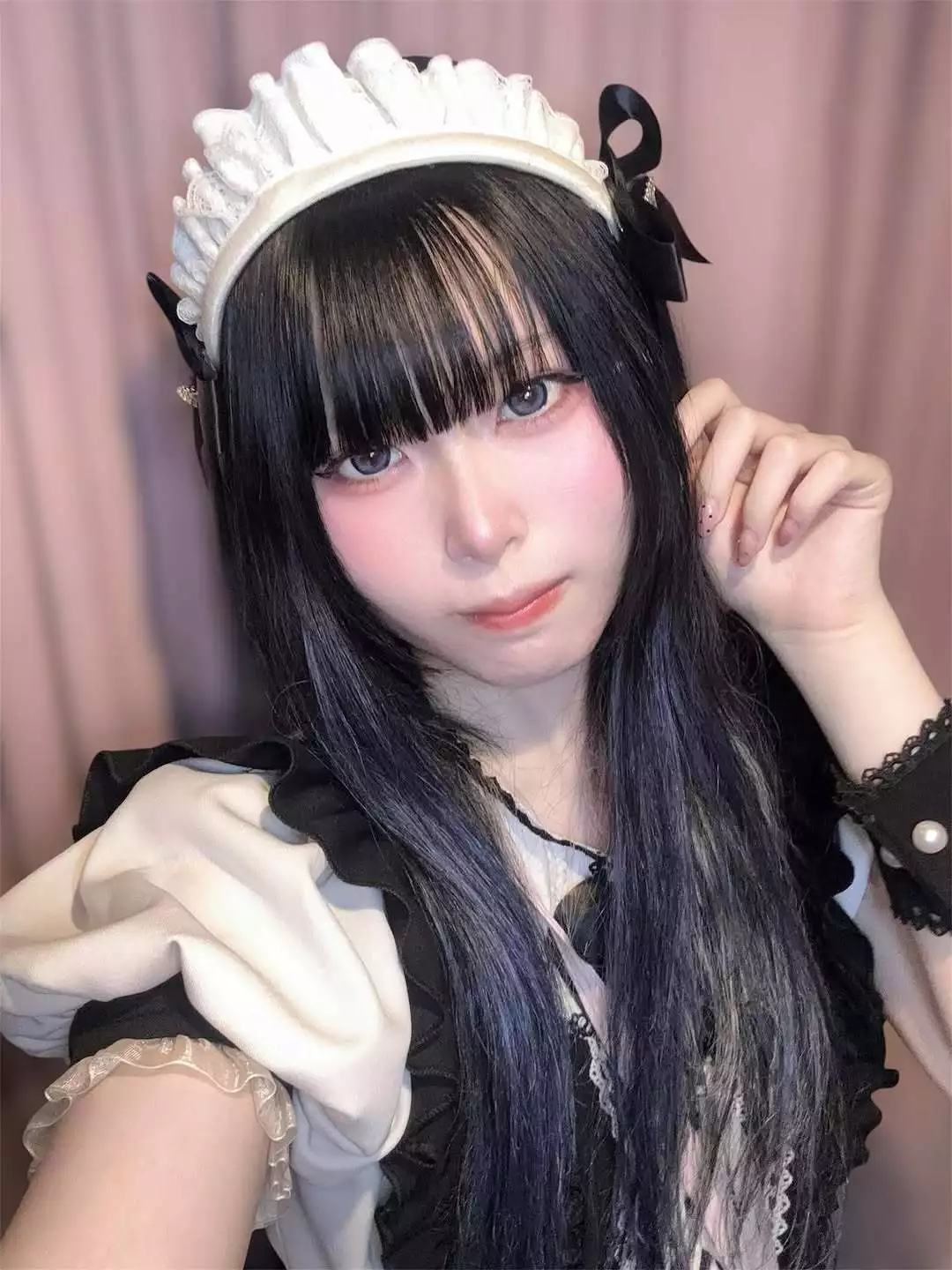 にゃる