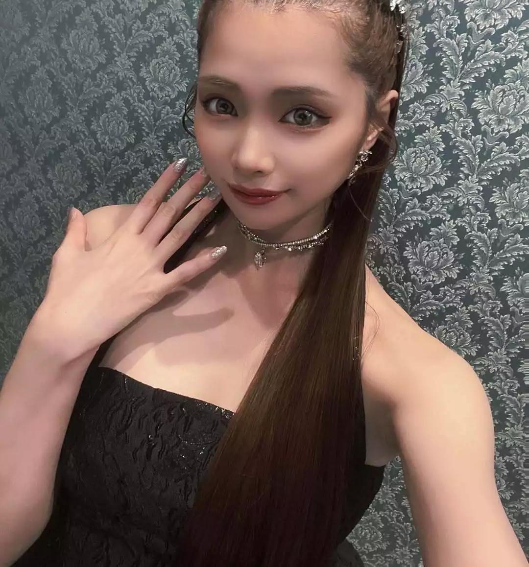 愛咲 星華