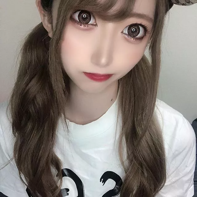 水城 りあ