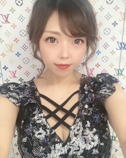 夏樹 あや