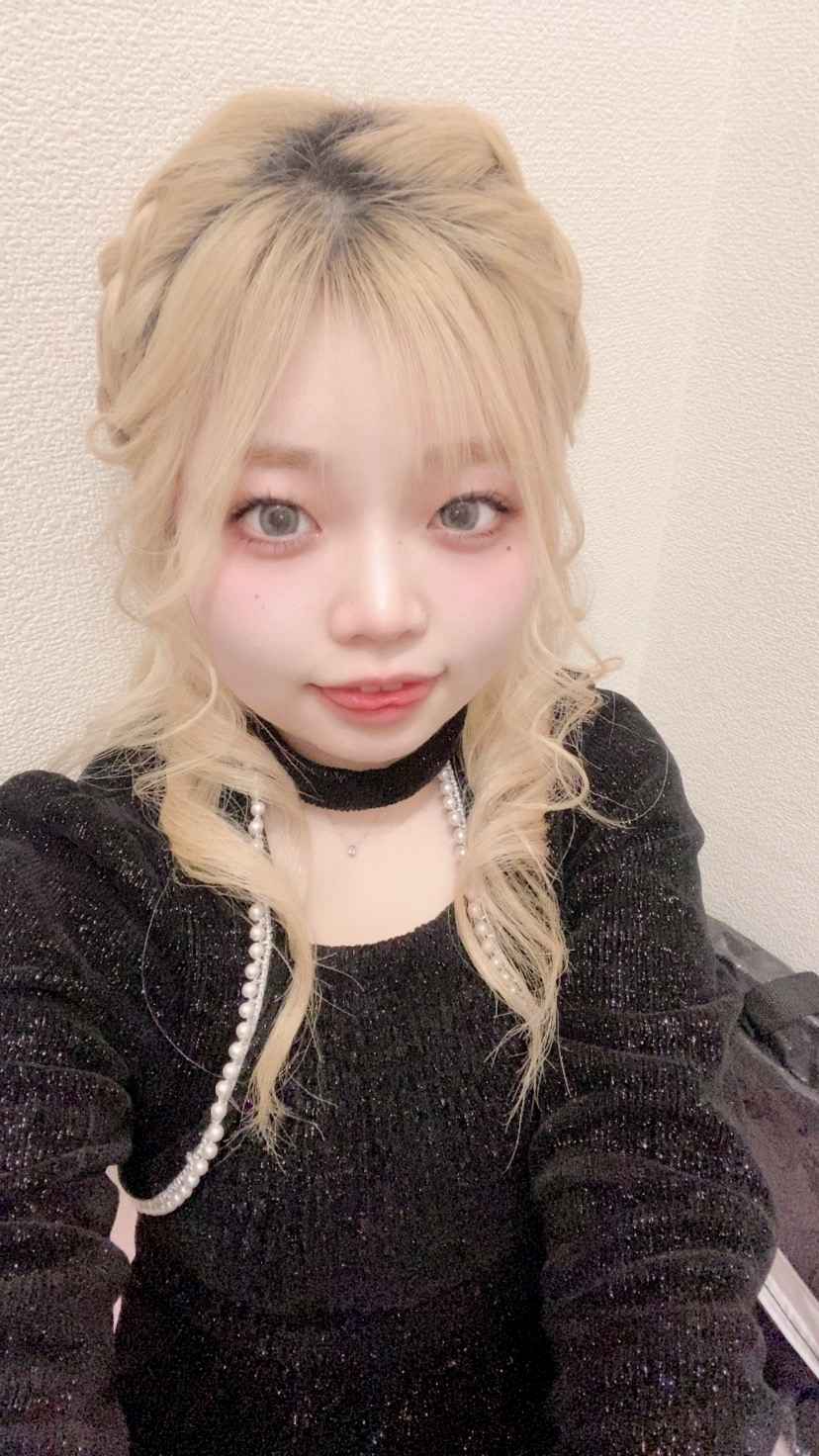 美吉 アユム