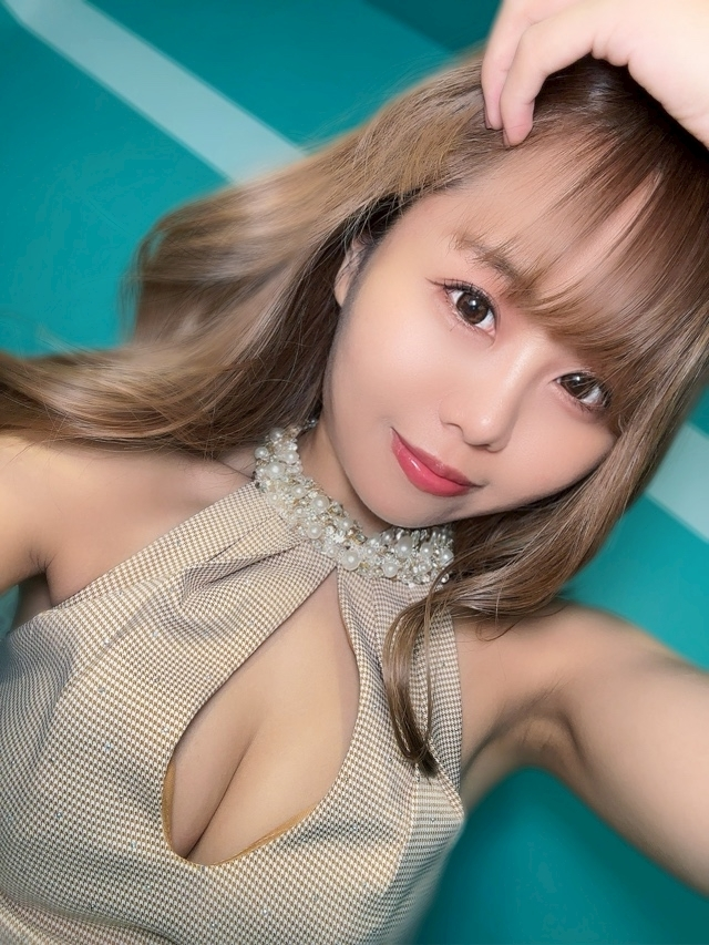 一条 彩由