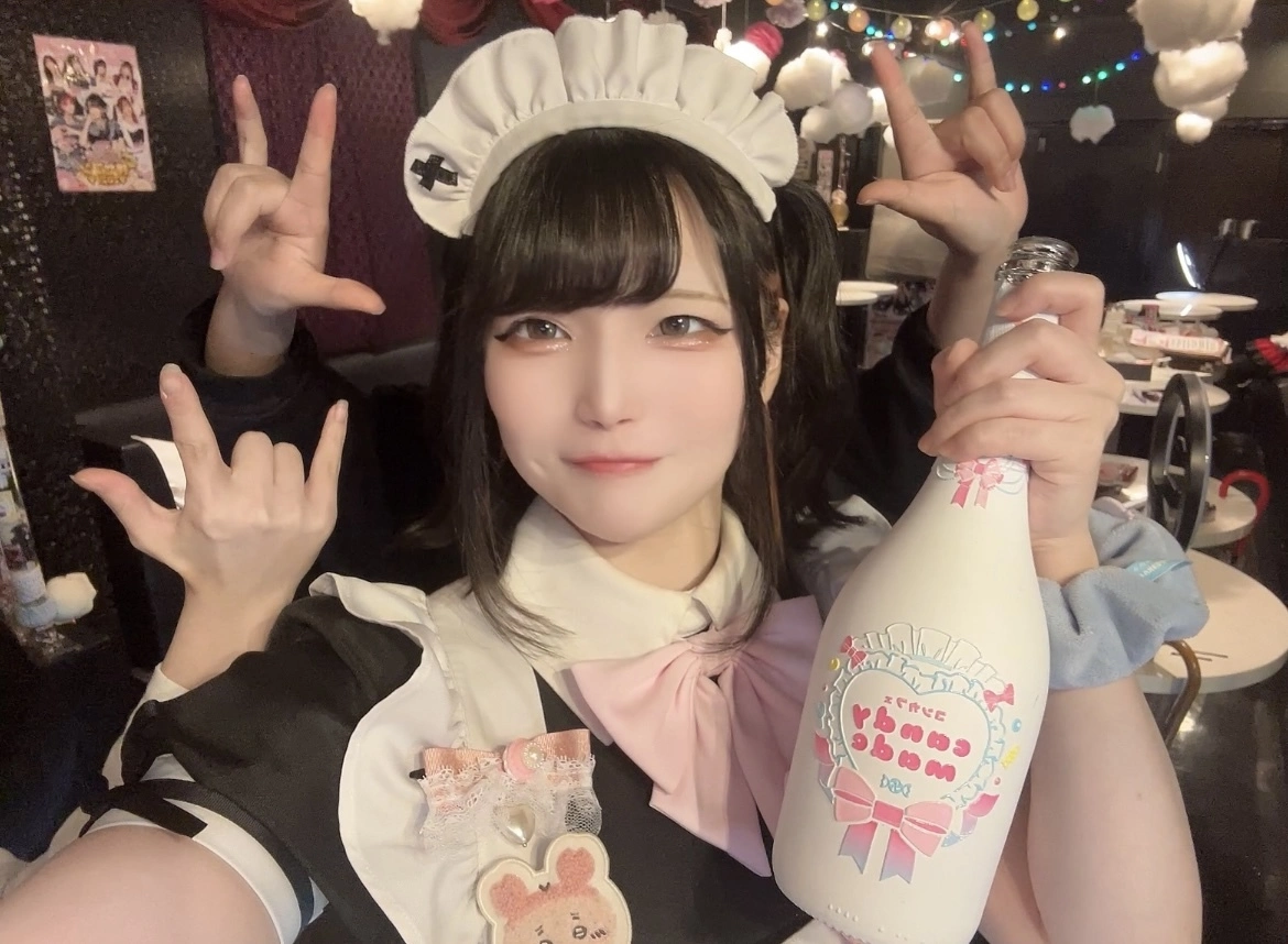 小鳥遊 もか