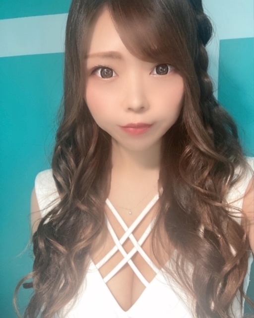 夏樹 あや