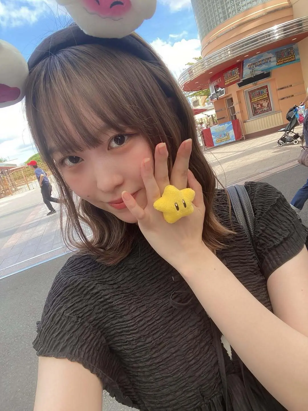 にこ