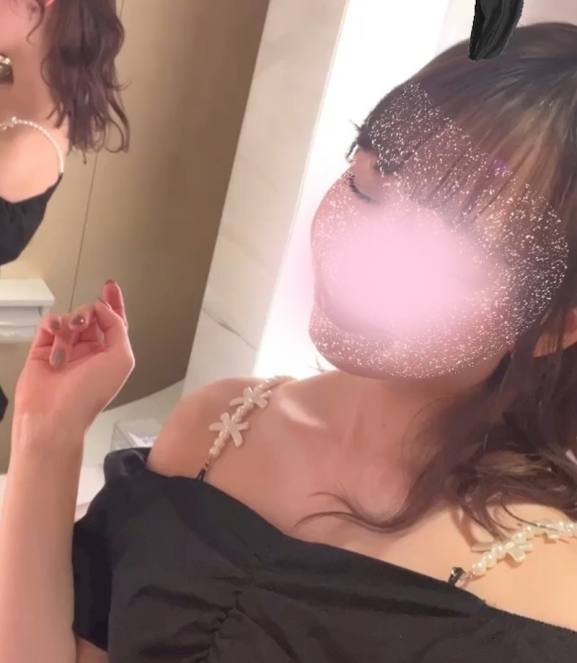 乙川 ゆあ