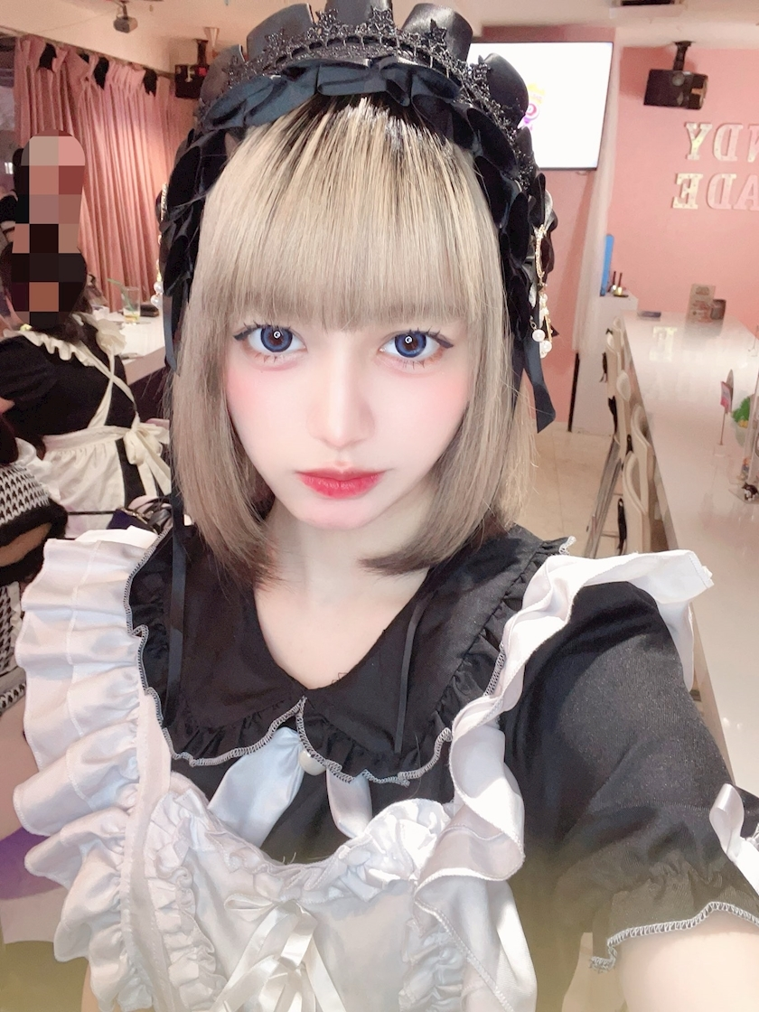 てぃな