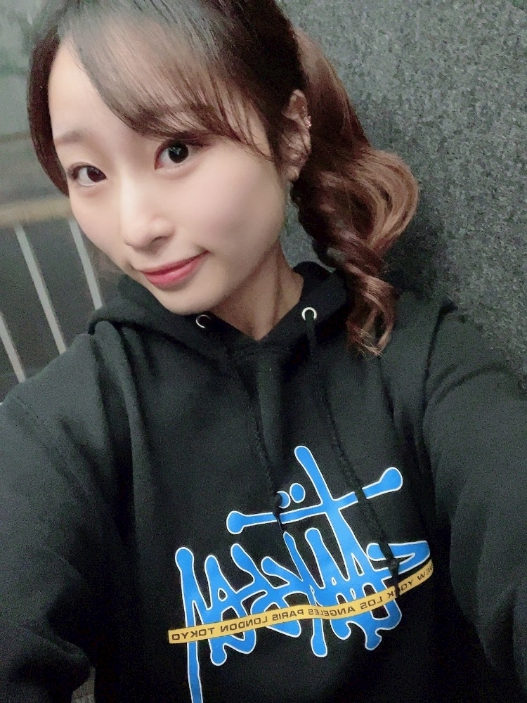 春野 じゅり