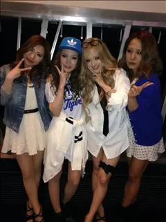 愛羽 仁美