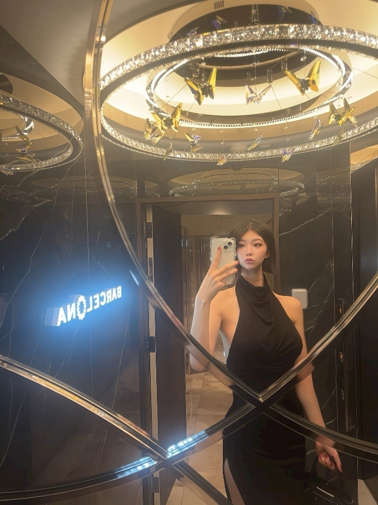 三鷹 真綺